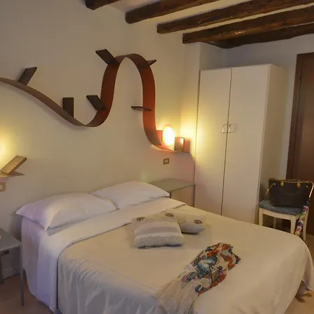 Piccolo Tiepolo Gæstehus Venedig