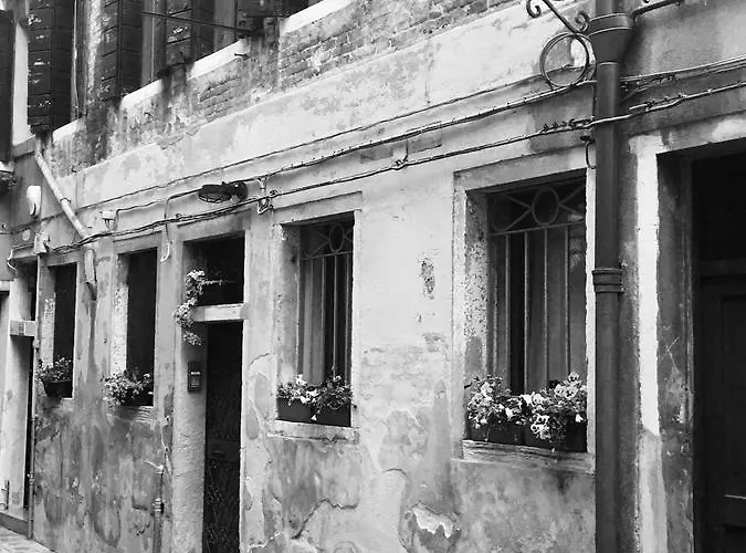 Piccolo Tiepolo Πανσιόν 3*